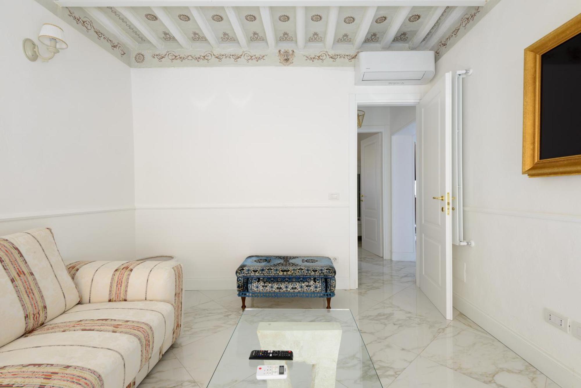 Domus Nannini Spa - L' Arco Di Matteotti Siena Exterior photo